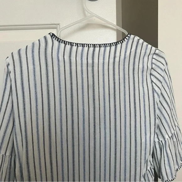 BCBGMAXAZRIA Immane Embroidered Ruffle Crop Top- Size XS; Excellent Condition - Picture 6 of 11